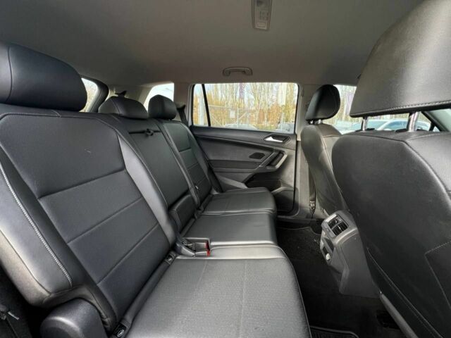 Белый Фольксваген Тигуан, объемом двигателя 2 л и пробегом 115 тыс. км за 17900 $, фото 19 на Automoto.ua