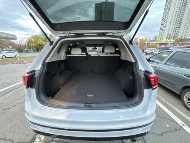 Белый Фольксваген Тигуан, объемом двигателя 2 л и пробегом 121 тыс. км за 22600 $, фото 7 на Automoto.ua