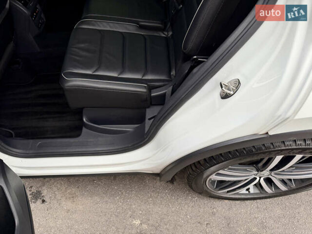 Білий Фольксваген Тігуан, об'ємом двигуна 2 л та пробігом 66 тис. км за 30999 $, фото 71 на Automoto.ua