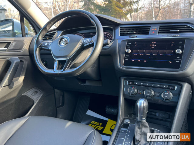 Білий Фольксваген Тігуан, об'ємом двигуна 2 л та пробігом 113 тис. км за 22800 $, фото 11 на Automoto.ua