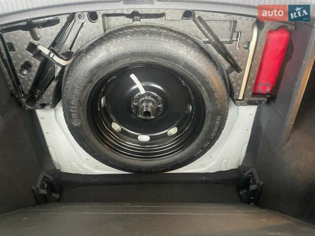 Белый Фольксваген Тигуан, объемом двигателя 1.98 л и пробегом 129 тыс. км за 17950 $, фото 18 на Automoto.ua