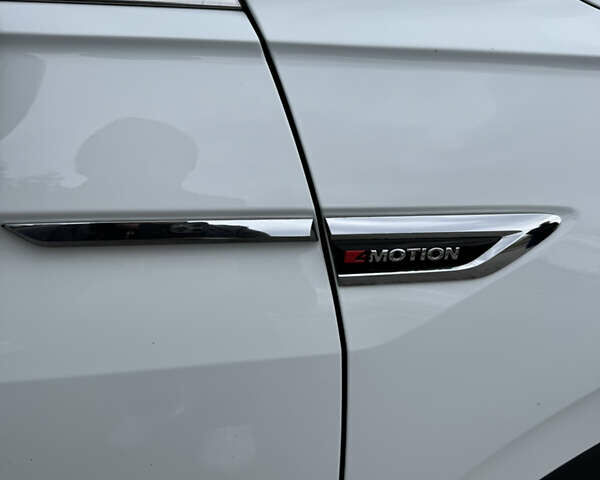 Білий Фольксваген Тігуан, об'ємом двигуна 1.98 л та пробігом 180 тис. км за 28700 $, фото 25 на Automoto.ua