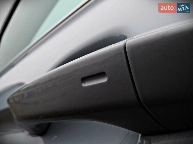 Білий Фольксваген Тігуан, об'ємом двигуна 2 л та пробігом 110 тис. км за 17800 $, фото 6 на Automoto.ua