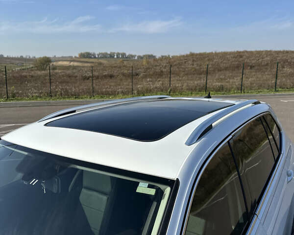 Белый Фольксваген Тигуан, объемом двигателя 2 л и пробегом 192 тыс. км за 17200 $, фото 22 на Automoto.ua