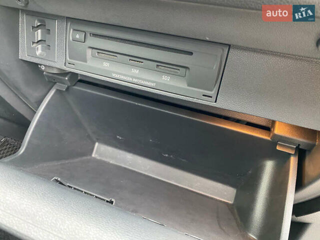 Білий Фольксваген Тігуан, об'ємом двигуна 2 л та пробігом 182 тис. км за 31600 $, фото 107 на Automoto.ua