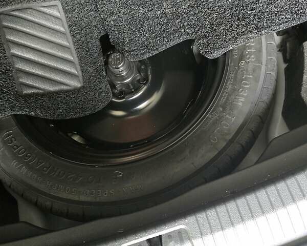 Белый Фольксваген Тигуан, объемом двигателя 2 л и пробегом 102 тыс. км за 25500 $, фото 9 на Automoto.ua