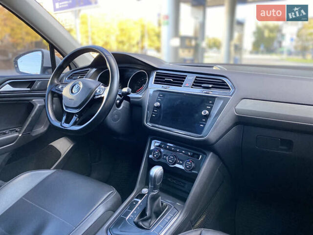 Білий Фольксваген Тігуан, об'ємом двигуна 1.98 л та пробігом 153 тис. км за 16999 $, фото 11 на Automoto.ua