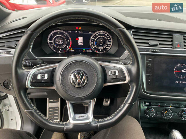 Білий Фольксваген Тігуан, об'ємом двигуна 2 л та пробігом 182 тис. км за 31600 $, фото 40 на Automoto.ua