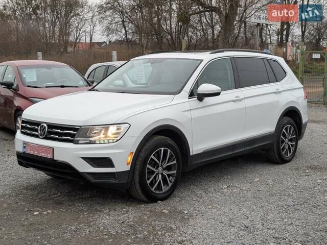 Білий Фольксваген Тігуан, об'ємом двигуна 1.98 л та пробігом 123 тис. км за 17550 $, фото 3 на Automoto.ua