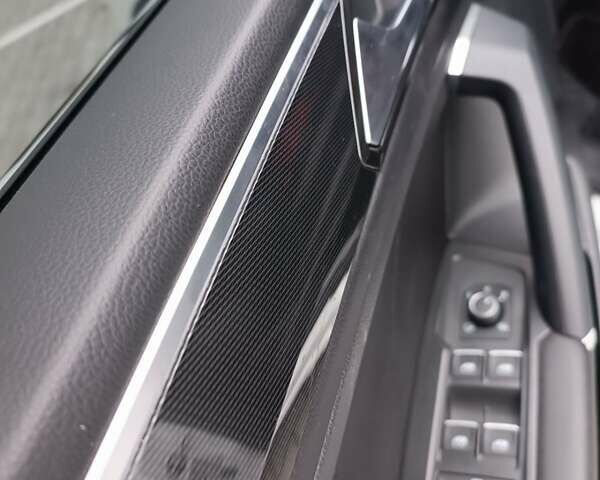 Білий Фольксваген Тігуан, об'ємом двигуна 1.98 л та пробігом 63 тис. км за 29000 $, фото 18 на Automoto.ua
