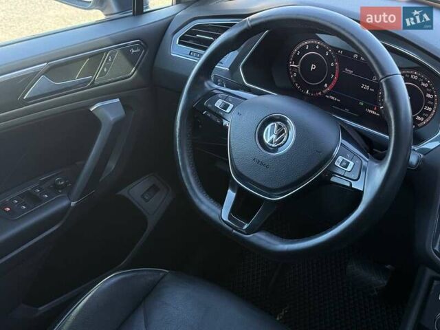 Білий Фольксваген Тігуан, об'ємом двигуна 1.98 л та пробігом 170 тис. км за 19100 $, фото 49 на Automoto.ua