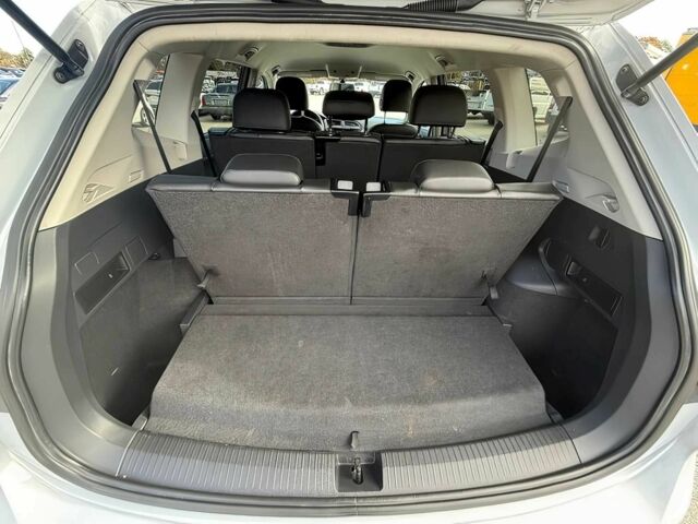 Білий Фольксваген Тігуан, об'ємом двигуна 2 л та пробігом 42 тис. км за 10600 $, фото 14 на Automoto.ua