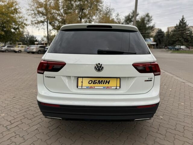 Белый Фольксваген Тигуан, объемом двигателя 2 л и пробегом 117 тыс. км за 17900 $, фото 5 на Automoto.ua