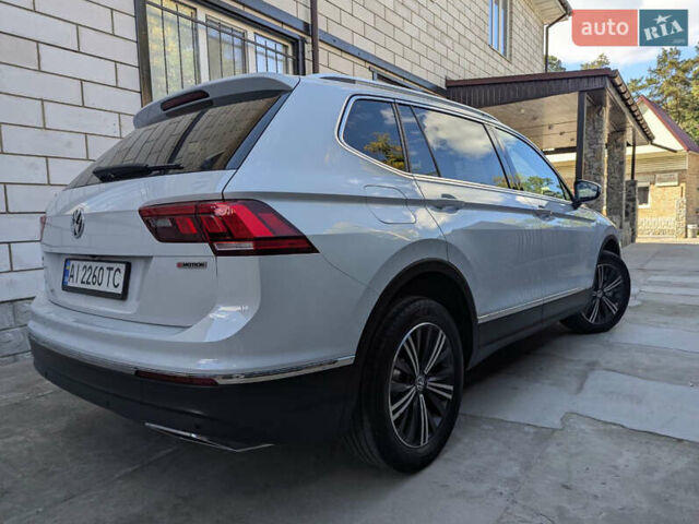 Белый Фольксваген Тигуан, объемом двигателя 1.98 л и пробегом 105 тыс. км за 21950 $, фото 20 на Automoto.ua