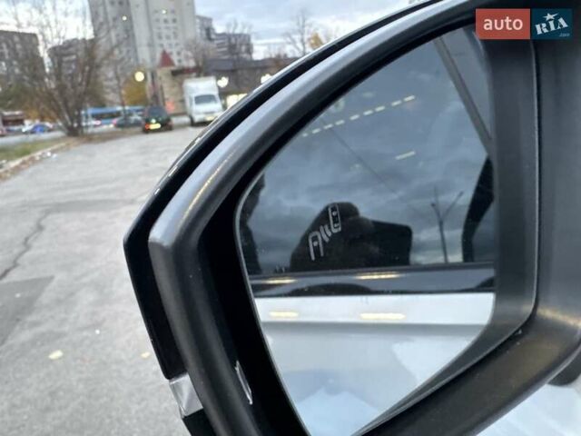 Белый Фольксваген Тигуан, объемом двигателя 1.98 л и пробегом 121 тыс. км за 22600 $, фото 17 на Automoto.ua