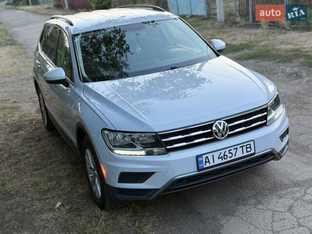 Белый Фольксваген Тигуан, объемом двигателя 2 л и пробегом 95 тыс. км за 24000 $, фото 3 на Automoto.ua