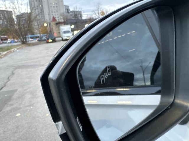 Белый Фольксваген Тигуан, объемом двигателя 2 л и пробегом 121 тыс. км за 22600 $, фото 14 на Automoto.ua