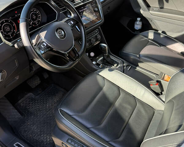 Белый Фольксваген Тигуан, объемом двигателя 1.98 л и пробегом 127 тыс. км за 29500 $, фото 9 на Automoto.ua