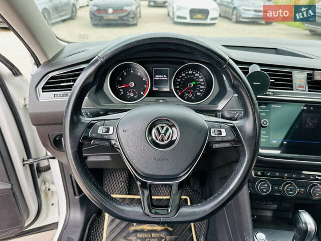 Білий Фольксваген Тігуан, об'ємом двигуна 1.98 л та пробігом 69 тис. км за 23500 $, фото 28 на Automoto.ua