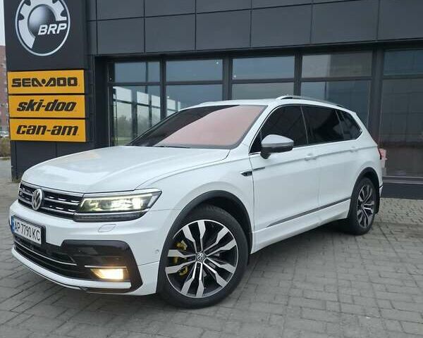 Білий Фольксваген Тігуан, об'ємом двигуна 1.97 л та пробігом 170 тис. км за 35000 $, фото 14 на Automoto.ua