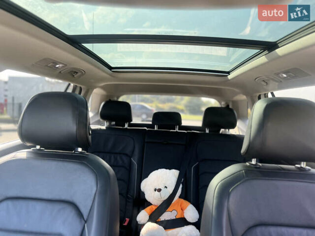 Білий Фольксваген Тігуан, об'ємом двигуна 1.98 л та пробігом 124 тис. км за 26300 $, фото 30 на Automoto.ua