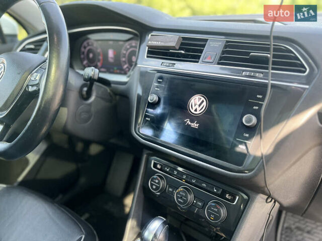Білий Фольксваген Тігуан, об'ємом двигуна 1.98 л та пробігом 124 тис. км за 26300 $, фото 23 на Automoto.ua