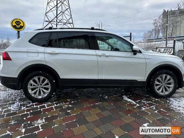 Белый Фольксваген Тигуан, объемом двигателя 2 л и пробегом 116 тыс. км за 19500 $, фото 7 на Automoto.ua