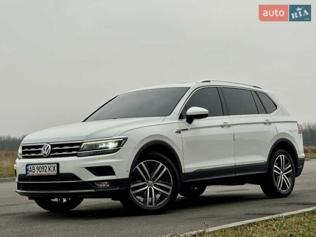 Білий Фольксваген Тігуан, об'ємом двигуна 2 л та пробігом 66 тис. км за 30999 $, фото 1 на Automoto.ua