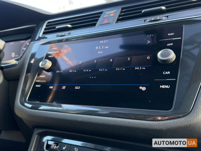 Білий Фольксваген Тігуан, об'ємом двигуна 2 л та пробігом 113 тис. км за 22800 $, фото 16 на Automoto.ua