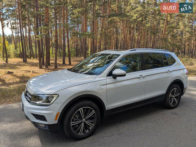 Белый Фольксваген Тигуан, объемом двигателя 1.98 л и пробегом 105 тыс. км за 21950 $, фото 6 на Automoto.ua