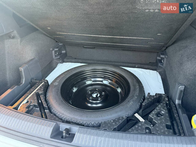 Белый Фольксваген Тигуан, объемом двигателя 1.98 л и пробегом 135 тыс. км за 16400 $, фото 44 на Automoto.ua