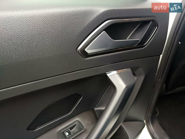 Білий Фольксваген Тігуан, об'ємом двигуна 2 л та пробігом 145 тис. км за 23600 $, фото 20 на Automoto.ua