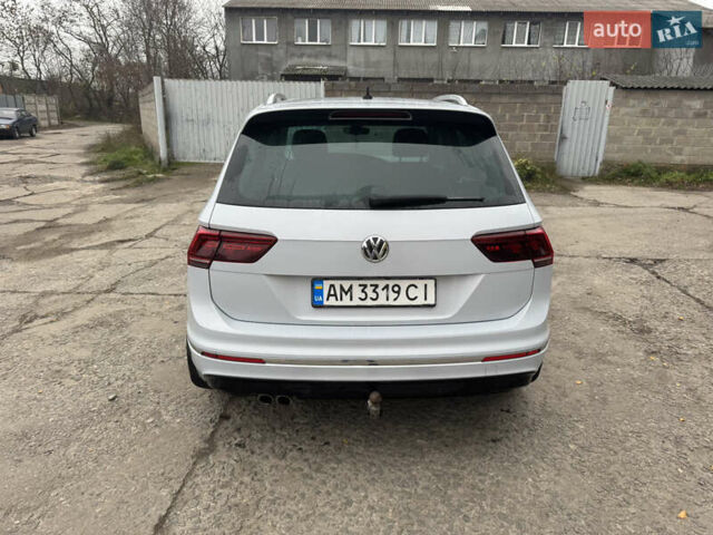 Білий Фольксваген Тігуан, об'ємом двигуна 1.97 л та пробігом 150 тис. км за 33500 $, фото 2 на Automoto.ua