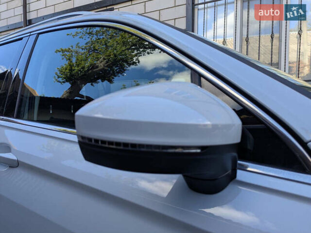 Белый Фольксваген Тигуан, объемом двигателя 1.98 л и пробегом 100 тыс. км за 23100 $, фото 34 на Automoto.ua