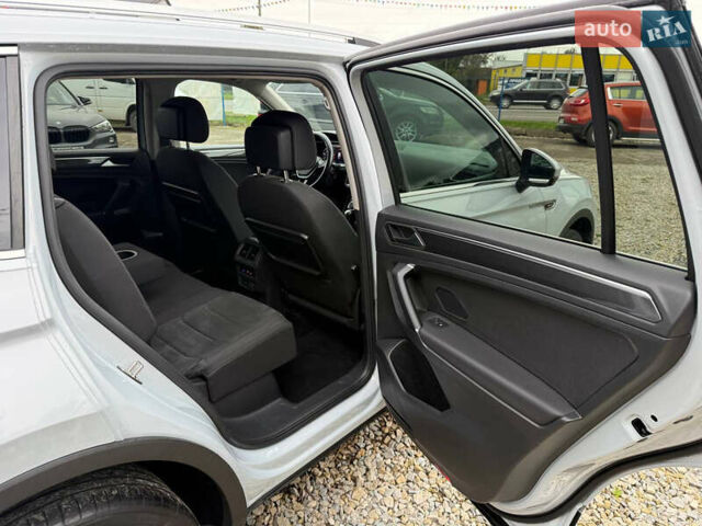 Білий Фольксваген Тігуан, об'ємом двигуна 1.97 л та пробігом 229 тис. км за 24950 $, фото 34 на Automoto.ua