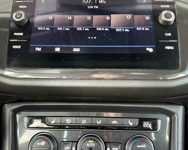 Белый Фольксваген Тигуан, объемом двигателя 2 л и пробегом 117 тыс. км за 17999 $, фото 11 на Automoto.ua