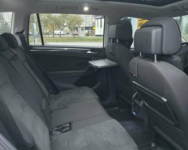 Білий Фольксваген Тігуан, об'ємом двигуна 1.97 л та пробігом 170 тис. км за 35000 $, фото 21 на Automoto.ua