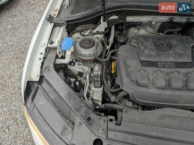 Білий Фольксваген Тігуан, об'ємом двигуна 1.98 л та пробігом 123 тис. км за 17550 $, фото 56 на Automoto.ua