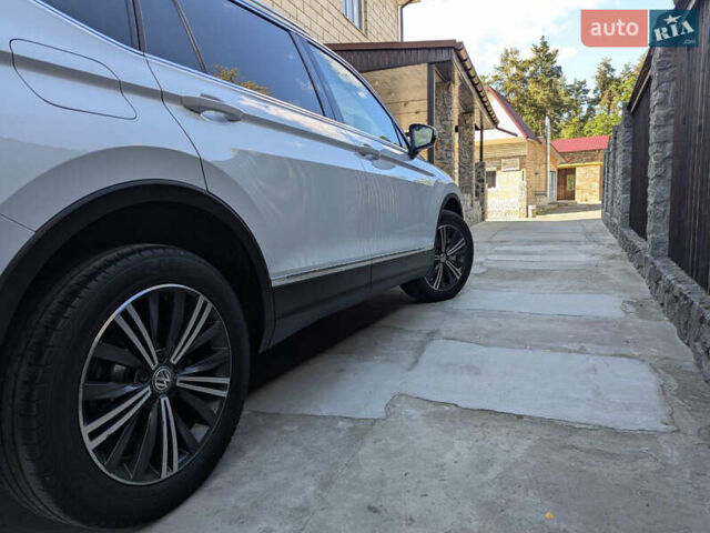 Белый Фольксваген Тигуан, объемом двигателя 1.98 л и пробегом 100 тыс. км за 23100 $, фото 28 на Automoto.ua