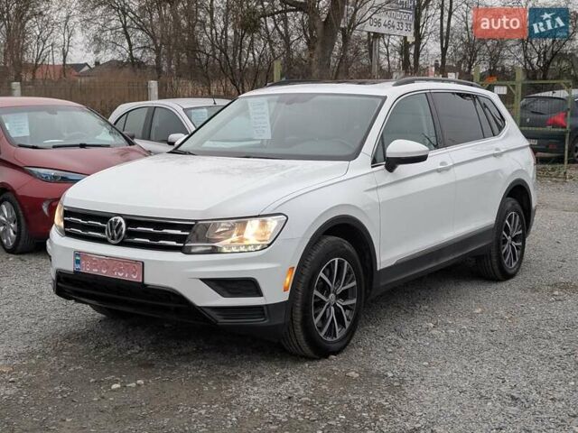 Білий Фольксваген Тігуан, об'ємом двигуна 1.98 л та пробігом 123 тис. км за 17550 $, фото 1 на Automoto.ua