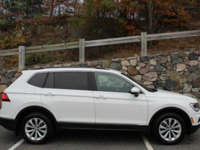 Белый Фольксваген Тигуан, объемом двигателя 2 л и пробегом 33 тыс. км за 15100 $, фото 7 на Automoto.ua