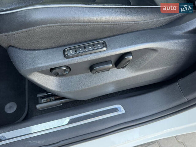 Білий Фольксваген Тігуан, об'ємом двигуна 1.98 л та пробігом 187 тис. км за 18900 $, фото 27 на Automoto.ua