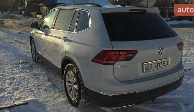 Білий Фольксваген Тігуан, об'ємом двигуна 2 л та пробігом 95 тис. км за 22300 $, фото 8 на Automoto.ua