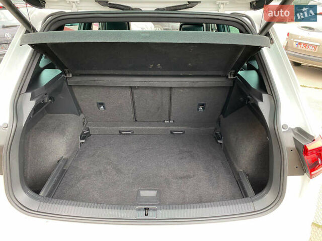 Білий Фольксваген Тігуан, об'ємом двигуна 2 л та пробігом 182 тис. км за 31600 $, фото 63 на Automoto.ua