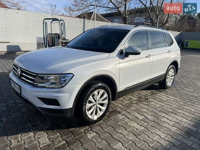 Белый Фольксваген Тигуан, объемом двигателя 2 л и пробегом 91 тыс. км за 21000 $, фото 14 на Automoto.ua
