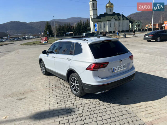 Білий Фольксваген Тігуан, об'ємом двигуна 1.98 л та пробігом 143 тис. км за 21700 $, фото 7 на Automoto.ua