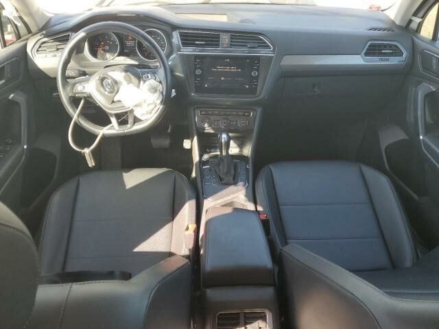 Білий Фольксваген Тігуан, об'ємом двигуна 2 л та пробігом 112 тис. км за 11000 $, фото 7 на Automoto.ua