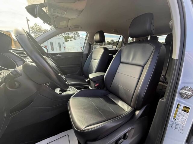 Білий Фольксваген Тігуан, об'ємом двигуна 2 л та пробігом 42 тис. км за 10600 $, фото 8 на Automoto.ua