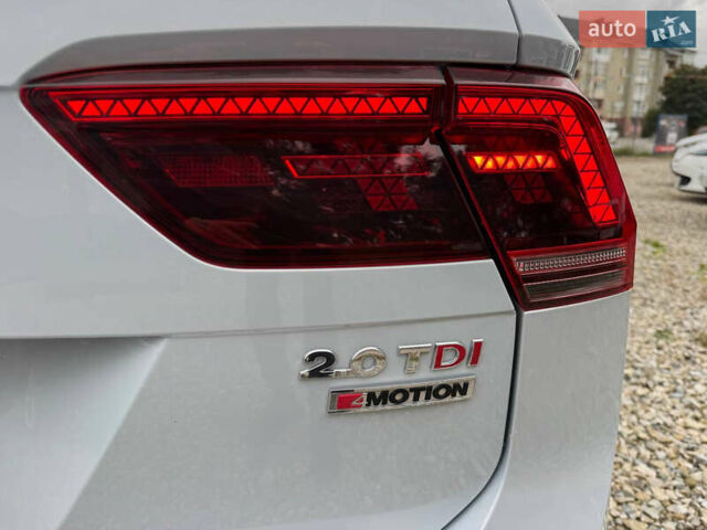 Білий Фольксваген Тігуан, об'ємом двигуна 1.97 л та пробігом 229 тис. км за 24950 $, фото 64 на Automoto.ua