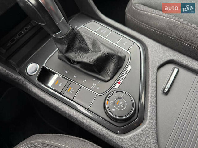 Білий Фольксваген Тігуан, об'ємом двигуна 1.97 л та пробігом 229 тис. км за 24950 $, фото 54 на Automoto.ua